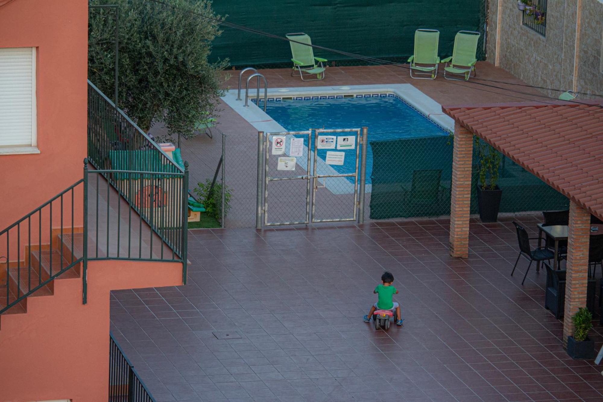 Apartamentos Turisticos Domus Aquae Mérida Luaran gambar