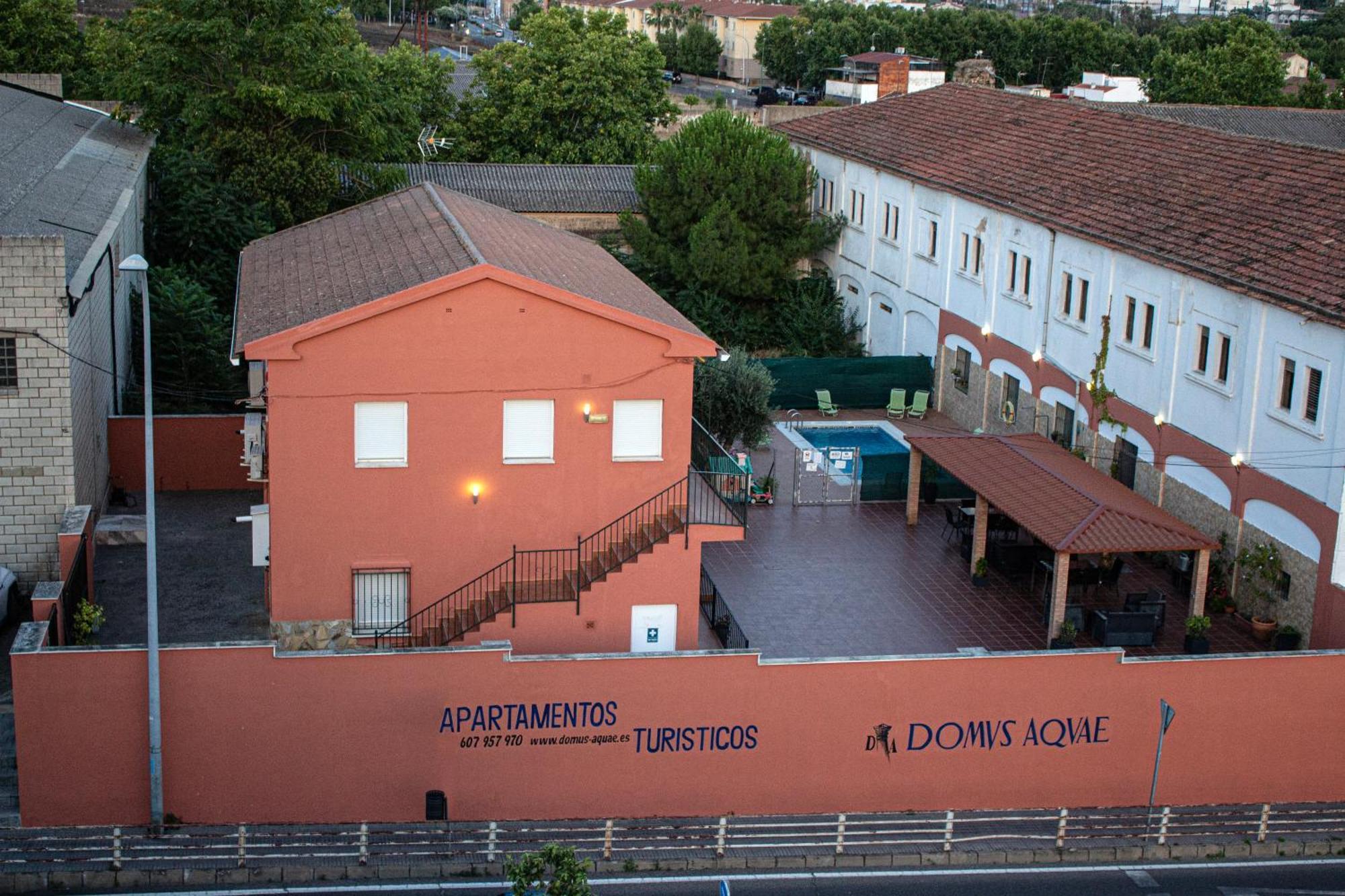 Apartamentos Turisticos Domus Aquae Mérida Luaran gambar